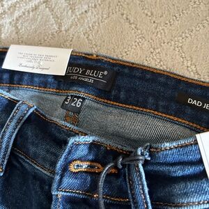 Judy Blue Dad Jeans Straight Leg 3/26 NWT